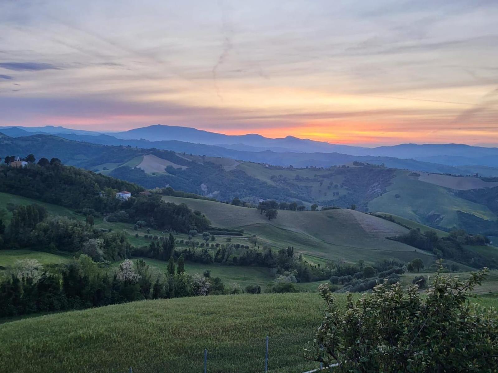 Country House Ca' Brunello Urbino Exterior photo